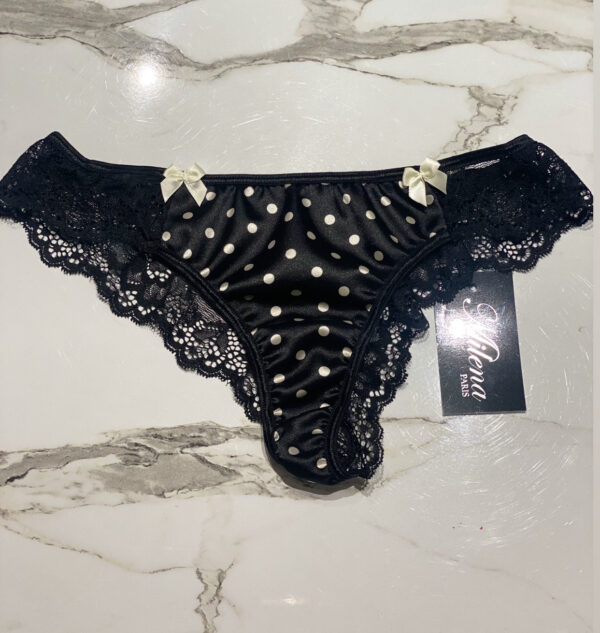 BRAZIL Milena-008350 - Image 4